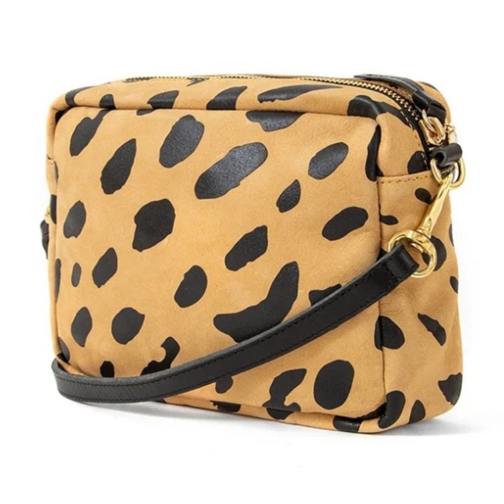 CLARE V. Midi Sac Jaguar print